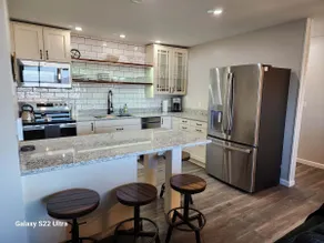 Green Lake Condo in the heart of Spicer - Image 3