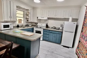 Modern 2BR | 1.5mi to Hospital | Near Ft Liberty - Image 4