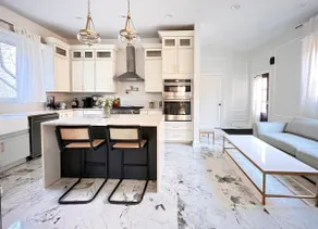 Lux Logan 3000 sq ft, Sleeps 12, garage & roofdeck - Image 4