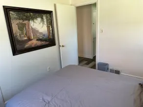Sleeps 8, YSU, Fairgrounds, EV1, (Fenced Backyard) - Image 3