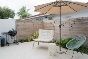 Min to Beach/min to Aventura Mall/close to Wynwood - Image 3