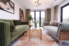 Luxury Cottage in Peak District near Alton Towers - Image 5