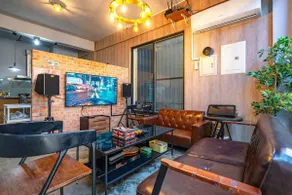 Hualien's seaside is very close to the homestay, walking and enjoying the sea breeze, industrial style and taste! - Image 4