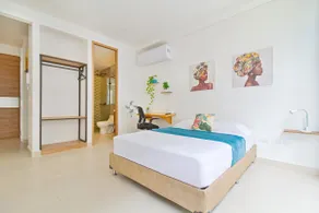Exceptional Suite I Beach I Stellar I Fast WiFi - Image 2