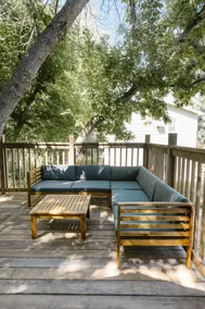 Beautiful Getaway with Hot Tub - Image 2