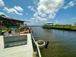 Quaint Matlacha Island Cottage - Image 5