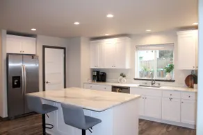 Halsey Haven! 3 BR Home w/ Stunning Views + Sauna! - Image 5