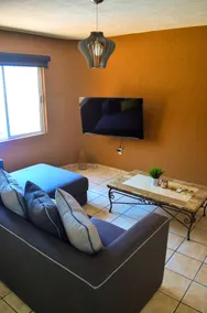 Super detached house located in Tampico - Image 2