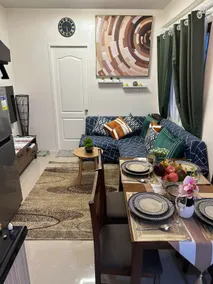 Cozy TriG Place near SM Seaside with Wifi Netflix free swimming pool & parking - Image 2