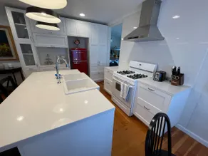 The Corner Cottage - Image 2