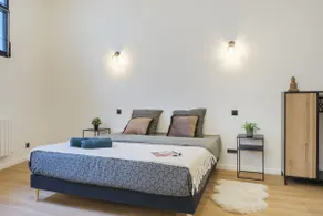 110 m2 loft-style apartment - Image 2