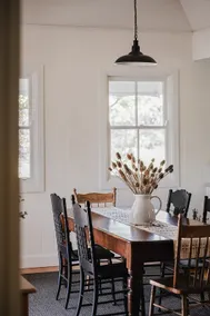 Sylvan Cottage, simple elegance, well located - Image 4