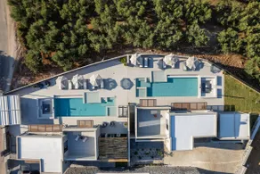 Luxury Estate with Sea View, Fire Pit & near beach - Image 3