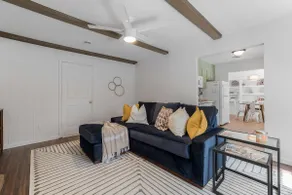 Elon 3BR Escape | Walk to Campus | Patio + BBQ - Image 2