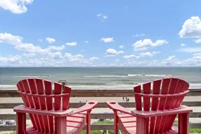 Hot Tub, BeachFront, Private, Hammocks on Beach - Image 2