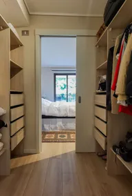 Apartment on the coast/lake - Image 4