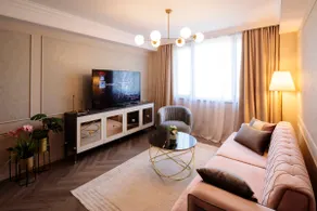 Luxurious Apartment, Best View - Image 2