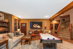 Family Fall! Hot Tub•Fire In/Out•Game Room•3 Kings - Image 5