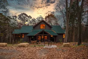Family Fall! Hot Tub•Fire In/Out•Game Room•3 Kings - Image 2