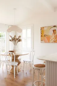 Renovated Heritage Cottage, short walk to city - Image 4