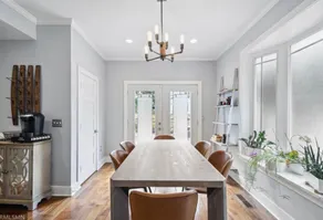 Lake Como Single Family Home - Image 5