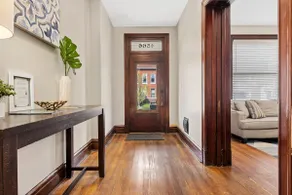 Cozy Historic Forest Park Entire Home @The Grove - Image 2