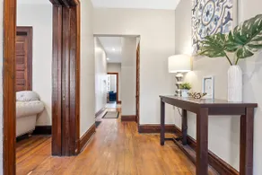Cozy Historic Forest Park Entire Home @The Grove - Image 5
