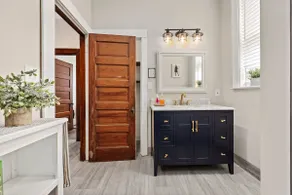 Cozy Historic Forest Park Entire Home @The Grove - Image 3