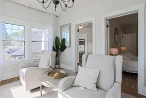 Midtown Mansion near CHI, Blackstone and more! - Image 2