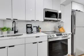 Cozy 1 bedroom place near NYC - Image 3