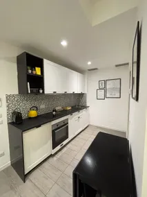 Modern and comfortable Location 5* - 24/7 Check-In - Image 2