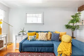 Charming home in Northgate | Private backyard UPD - Image 3