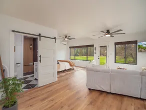 Riverfront Hideaway - Hot Tub - Private Entrance - Image 2