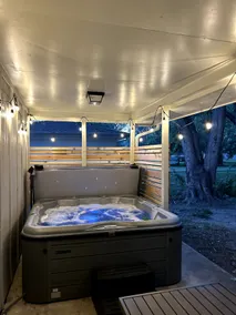 Hot Tub, Games & Yard — Near Lake Lorraine - Image 4