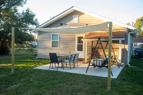 Spacious 3BR/2BA w/Fast WiFi, 4 Smart TVs- Pets OK - Image 4