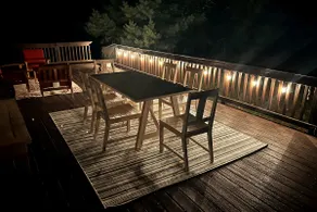 Lakefront Beauty with Hot Tub and Dock - Image 4