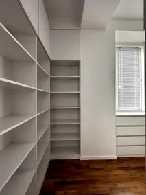 The 10th Floor Apartment - Image 5