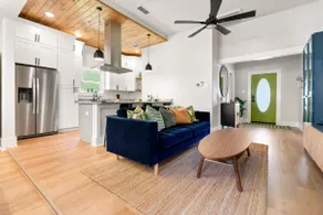 Downtown Family Retreat, Fire Pit, EV Charger - Image 3