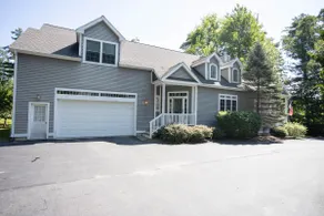 Six Bedroom Ogunquit Estate - Image 2