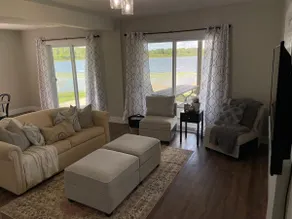 Whispering Pines Lake House - Image 2
