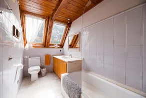 Casa Lola Pirene Chalet 12 Pax Sauna Jacuzzi Piano Vistas Vielha - Image 2