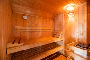 Casa Lola Pirene Chalet 12 Pax Sauna Jacuzzi Piano Vistas Vielha - Image 5