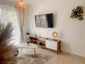 Fira Boho apartment 5 minutes from the central park! - Image 4