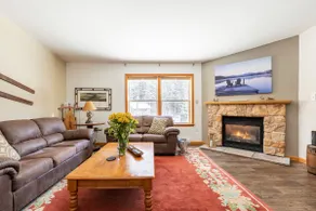Bear Cub Lodge- An Adirondack Mountain Retreat - Image 4