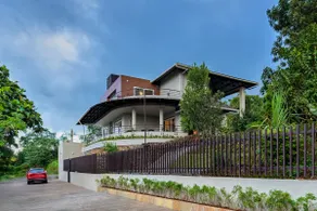 Ardra Villa : Luxury Heated Pool - Image 3