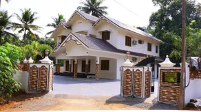 “Paradise”- A home you love! - Image 2