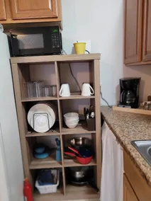 Bright & Comfortable 2BR Apartment Near UMF - Image 3