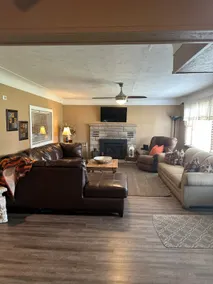 Gaylord House with Conveniences - Image 3