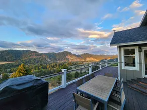 Private Hill Top House With Amazing Views! - Image 3