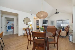 Birdie's Place - Image 3